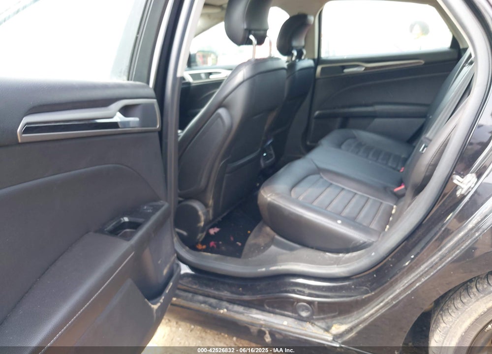 2013 FORD FUSION SE VIN: 3FA6P0H92DR255320