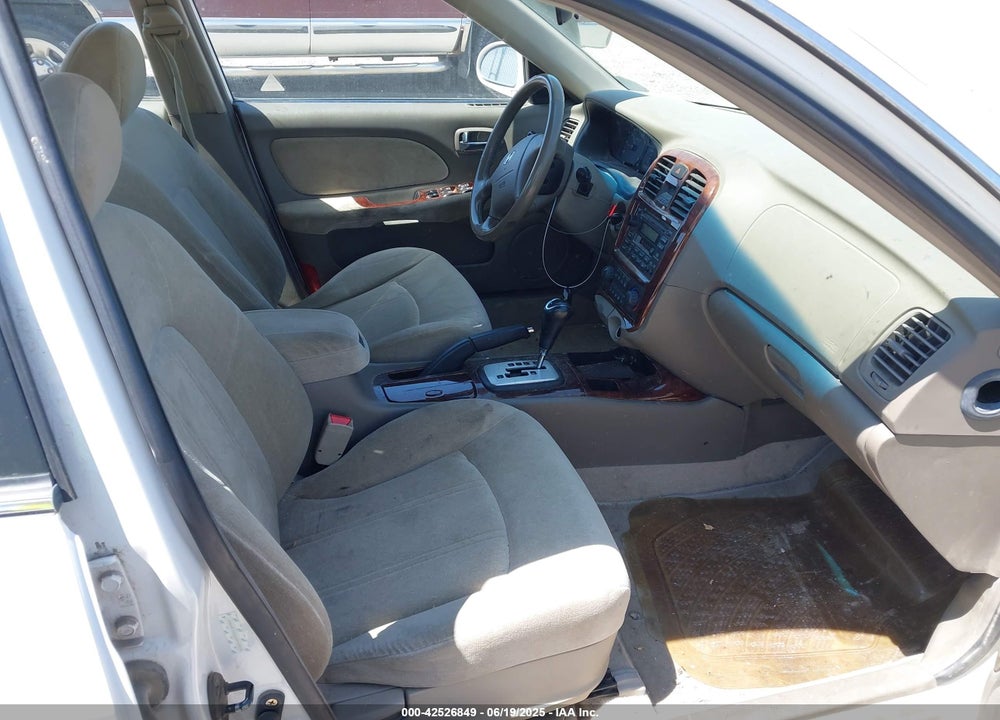2004 HYUNDAI SONATA GLS/LX VIN: KMHWF35H34A949529
