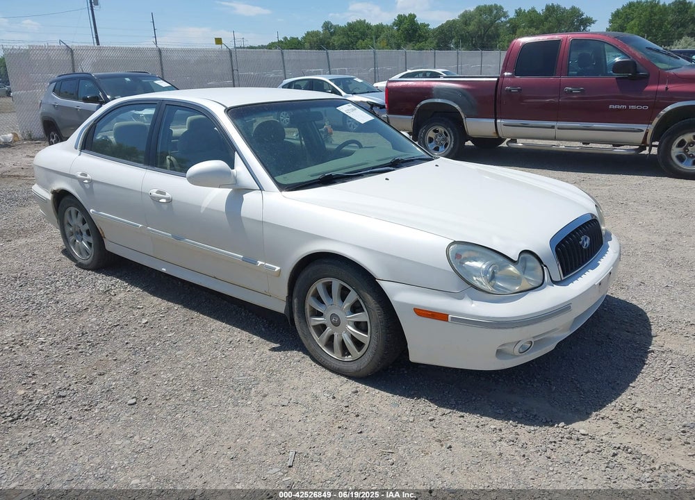 2004 HYUNDAI SONATA GLS/LX VIN: KMHWF35H34A949529