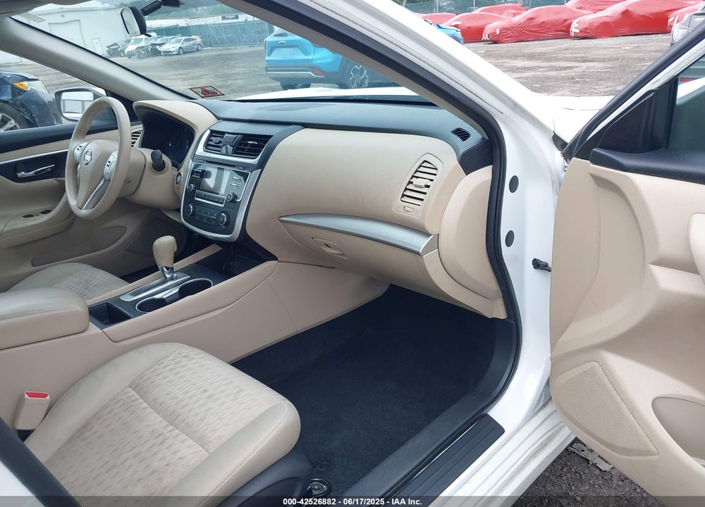 2016 NISSAN ALTIMA VIN: 1N4AL3AP8GN361875