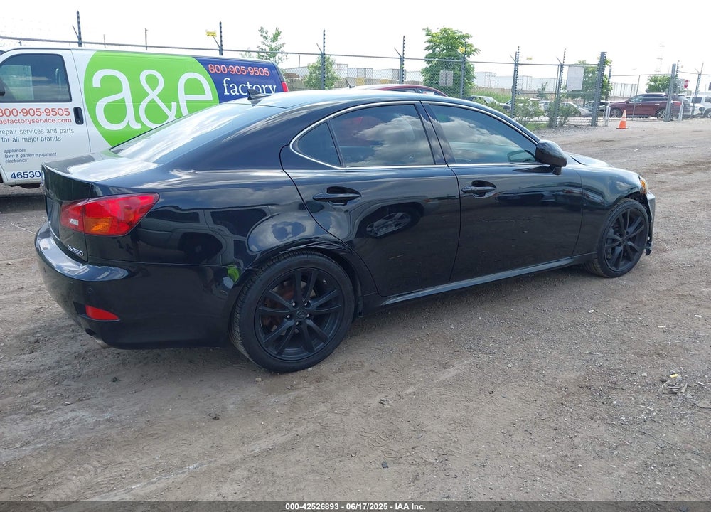 2007 LEXUS IS350 VIN: JTHBE262X75015874
