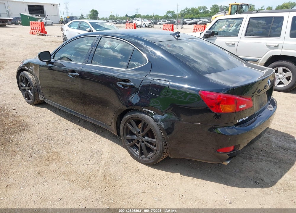 2007 LEXUS IS350 VIN: JTHBE262X75015874