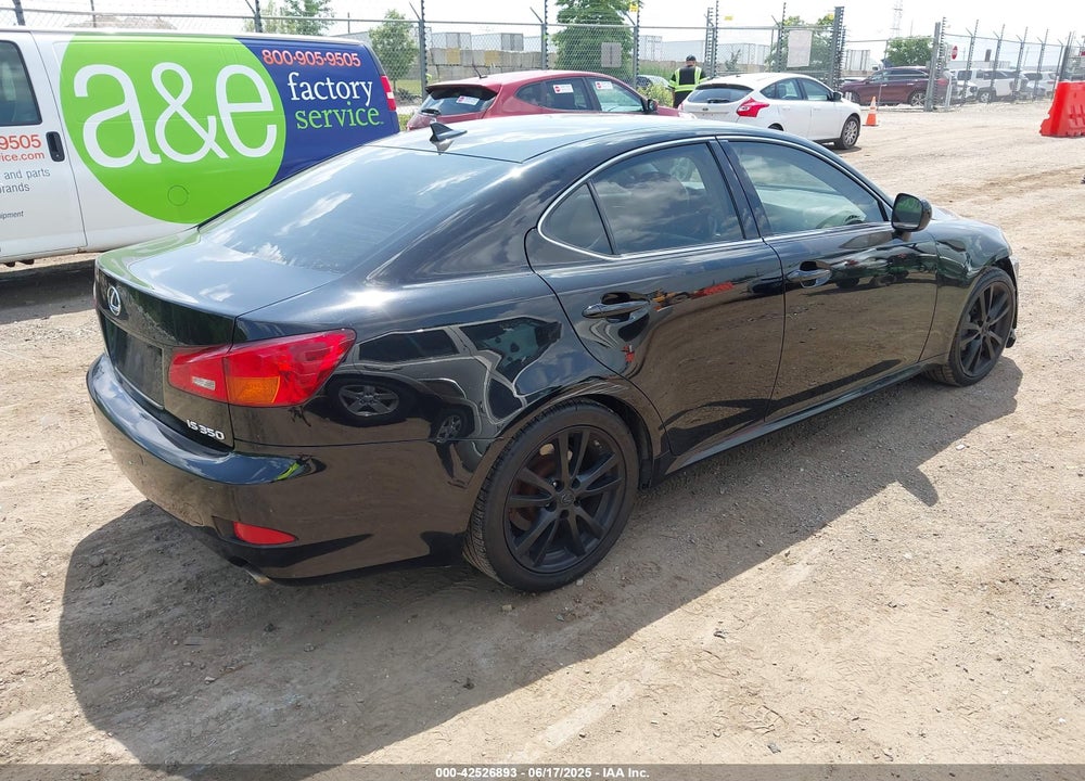 2007 LEXUS IS350 VIN: JTHBE262X75015874