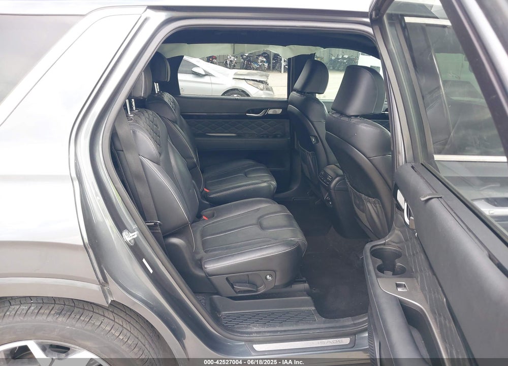2021 HYUNDAI PALISADE VIN: KM8R74HE2MU281531