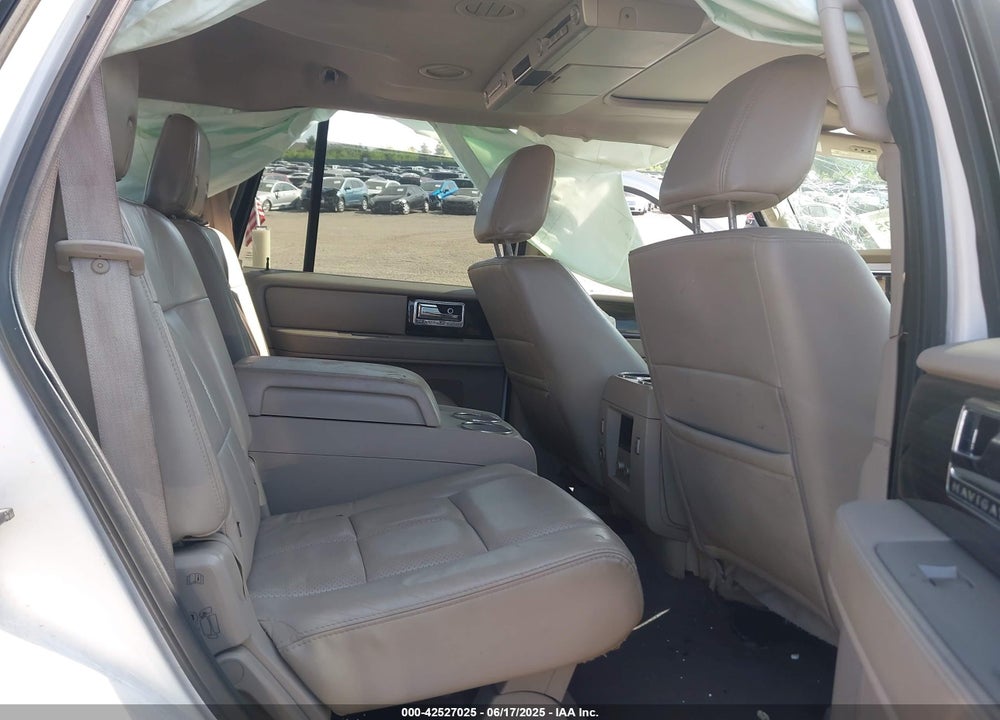 2009 LINCOLN NAVIGATOR VIN: 5LMFU27569EJ00138