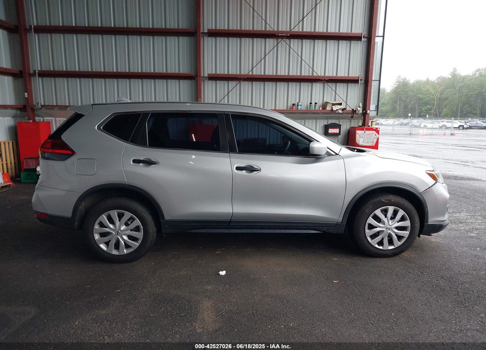2017 NISSAN ROGUE VIN: JN8AT2MV3HW012296