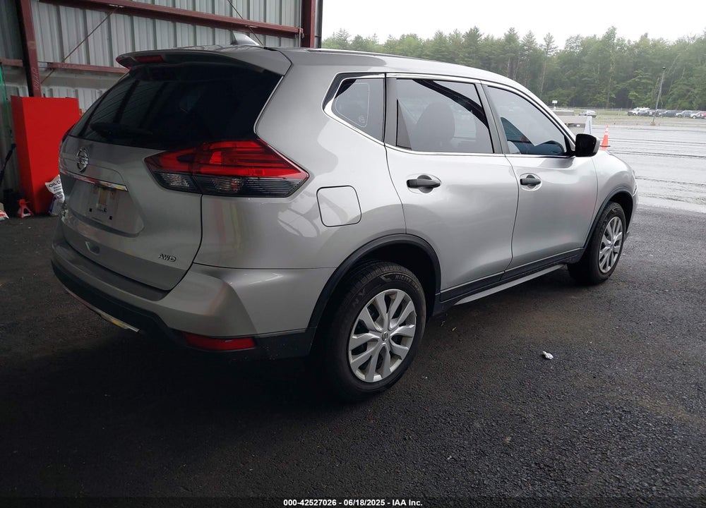 2017 NISSAN ROGUE VIN: JN8AT2MV3HW012296