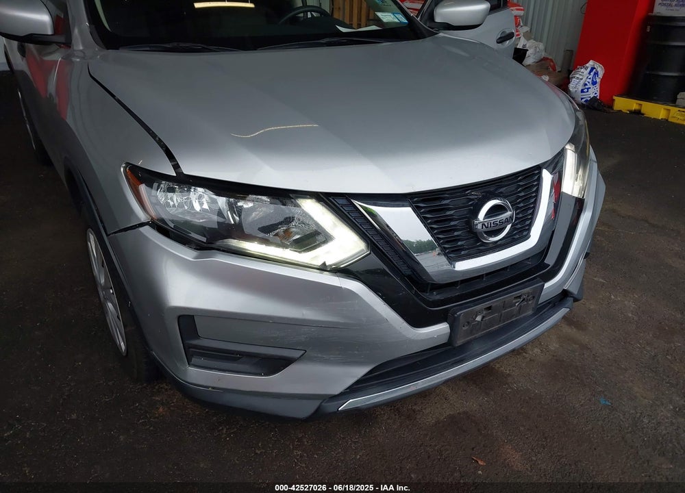 2017 NISSAN ROGUE VIN: JN8AT2MV3HW012296