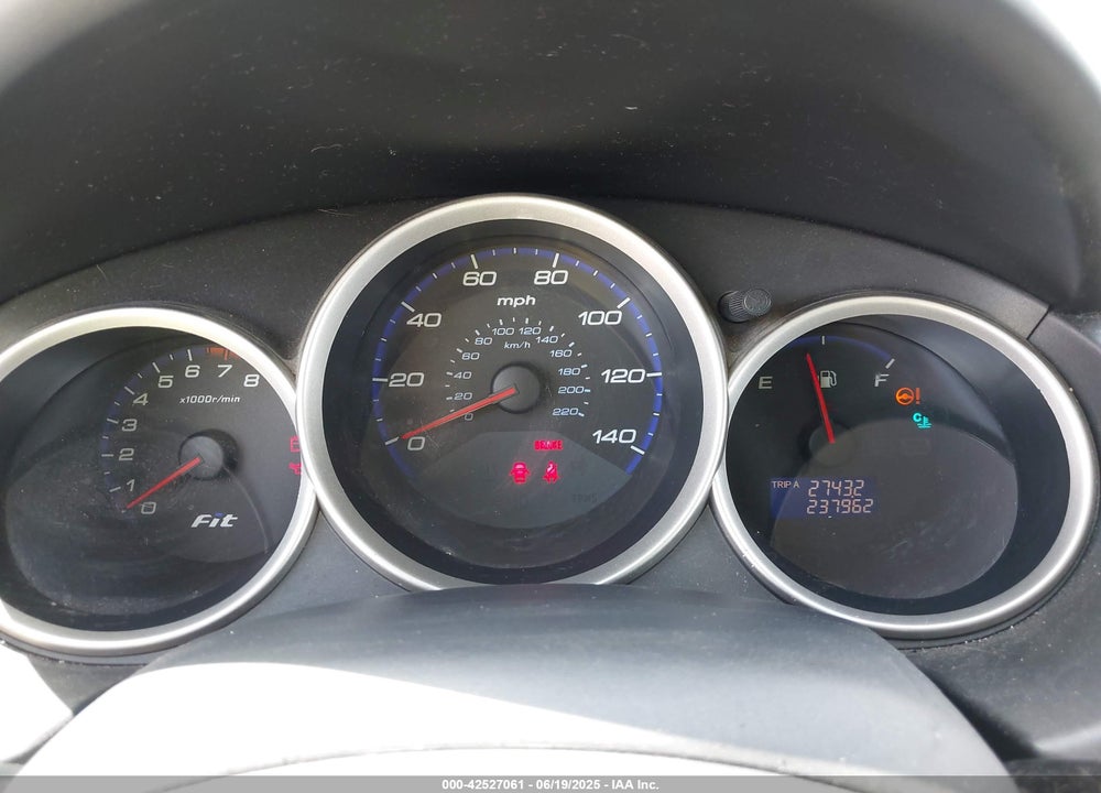 2008 HONDA FIT VIN: JHMGD37668S055517