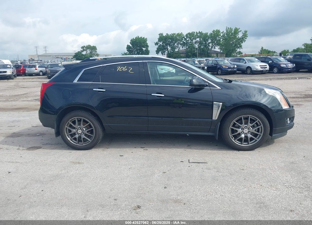 2013 CADILLAC SRX PERFORMANCE COLLECTION VIN: 3GYFNDE35DS637772