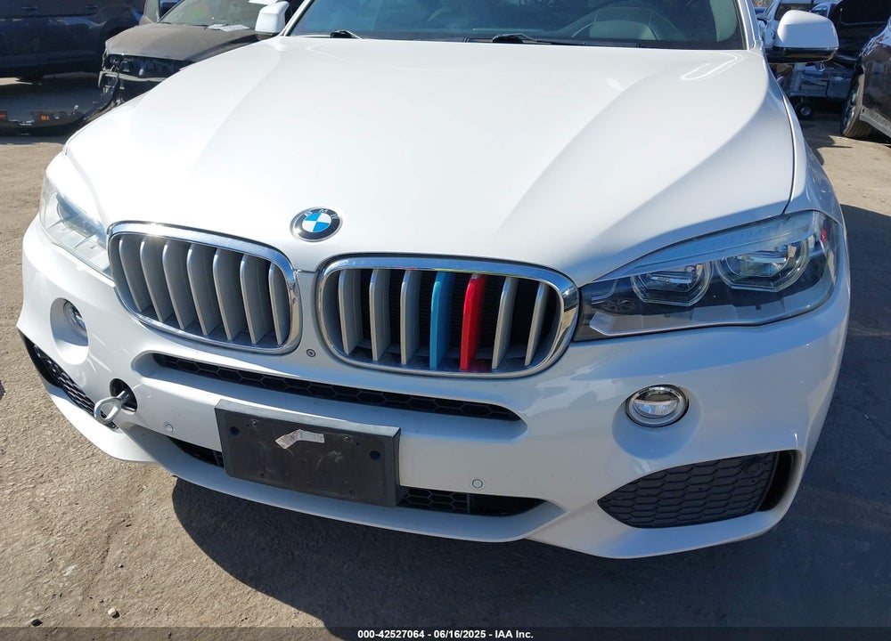 2015 BMW X5 VIN: 5UXKR6C58F0J77976