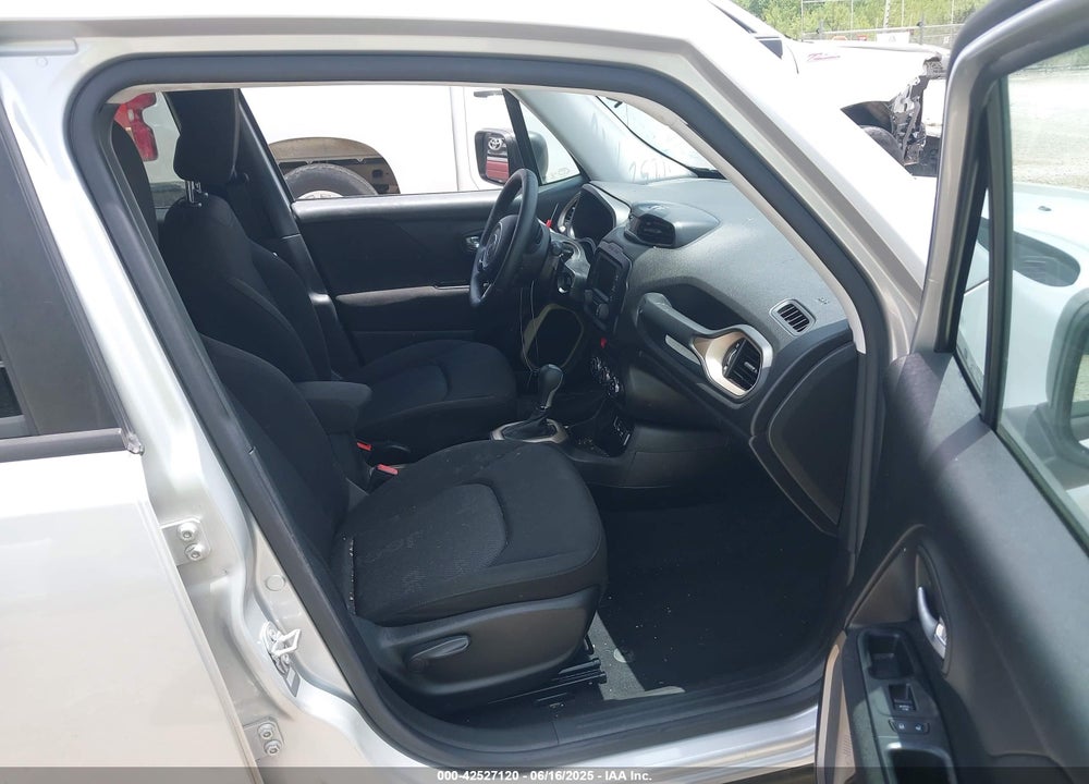 2016 JEEP RENEGADE SPORT VIN: ZACCJAAT4GPD73586