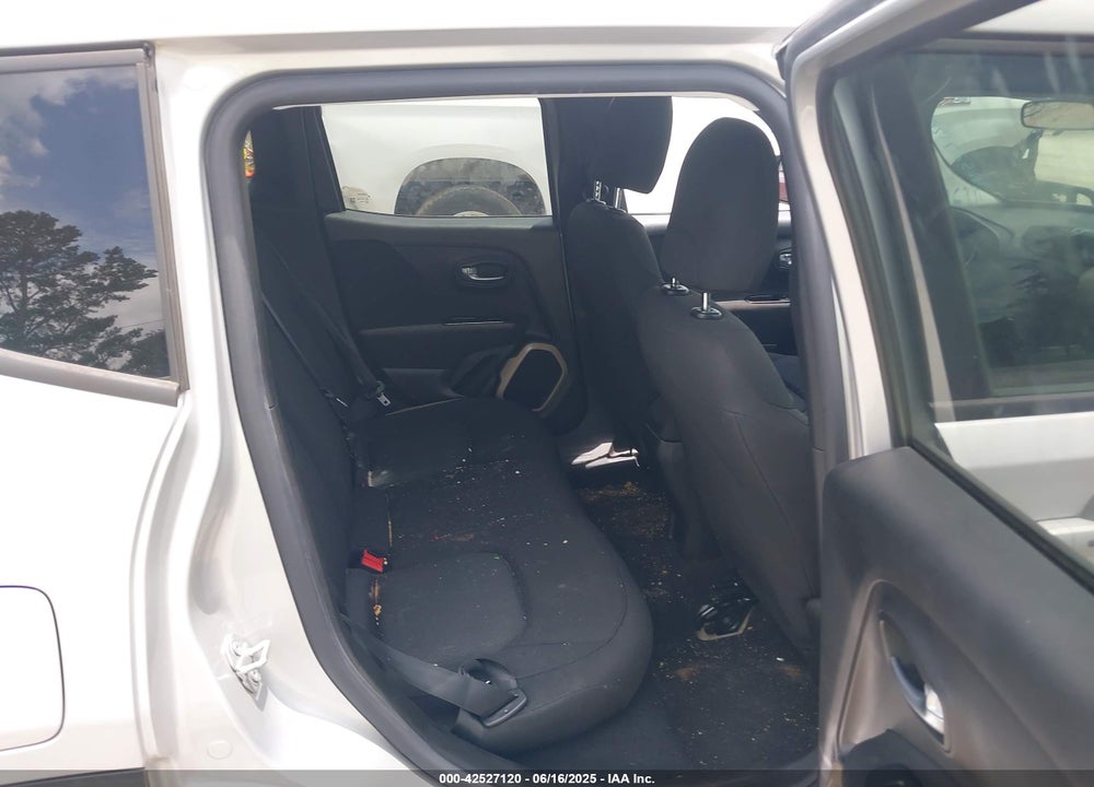 2016 JEEP RENEGADE SPORT VIN: ZACCJAAT4GPD73586