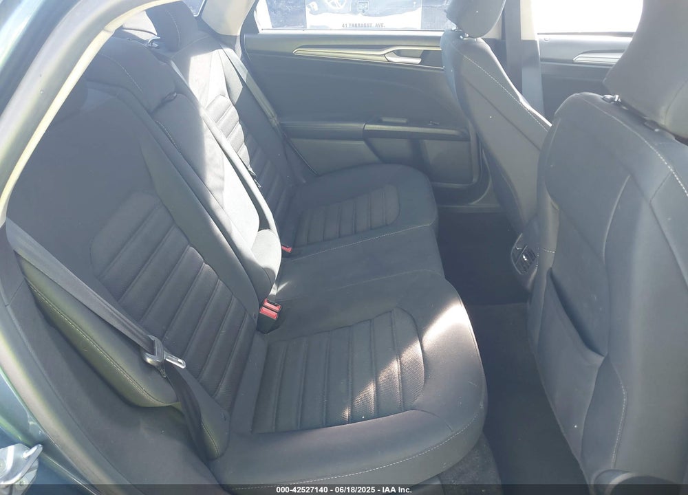 2018 FORD FUSION VIN: 3FA6P0HD4JR161780