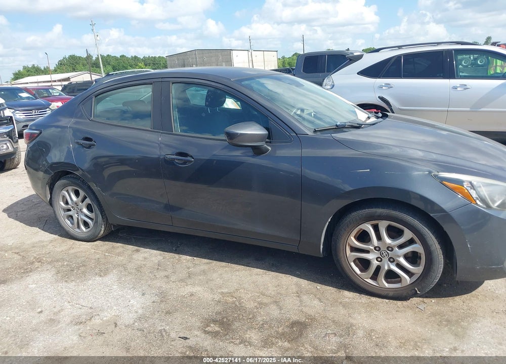 2016 SCION IA VIN: 3MYDLBZV6GY107929