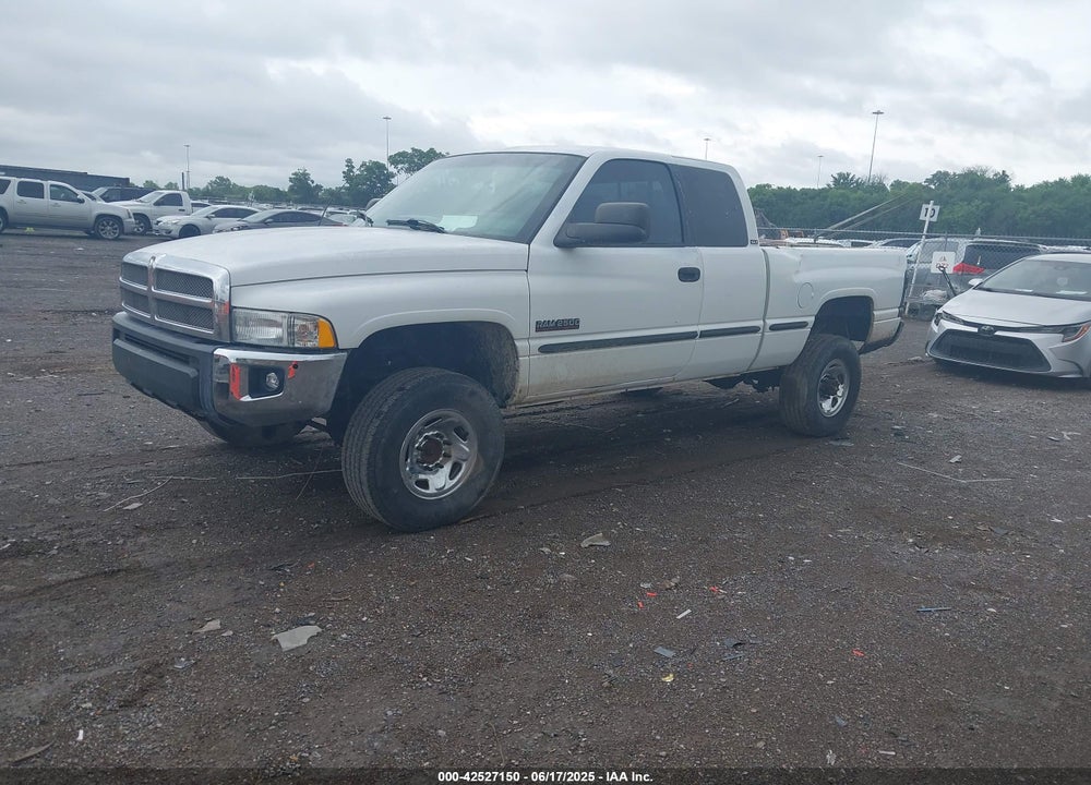 1998 DODGE RAM 2500 ST VIN: 3B7KF2269WG178613
