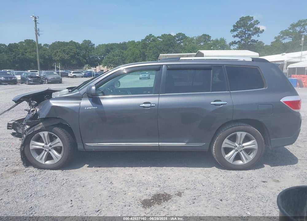 2011 TOYOTA HIGHLANDER VIN: 5TDYK3EH3BS027884