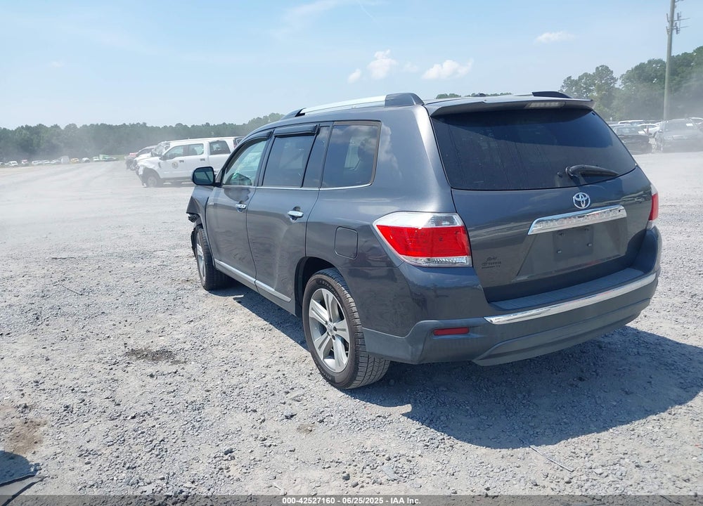 2011 TOYOTA HIGHLANDER VIN: 5TDYK3EH3BS027884