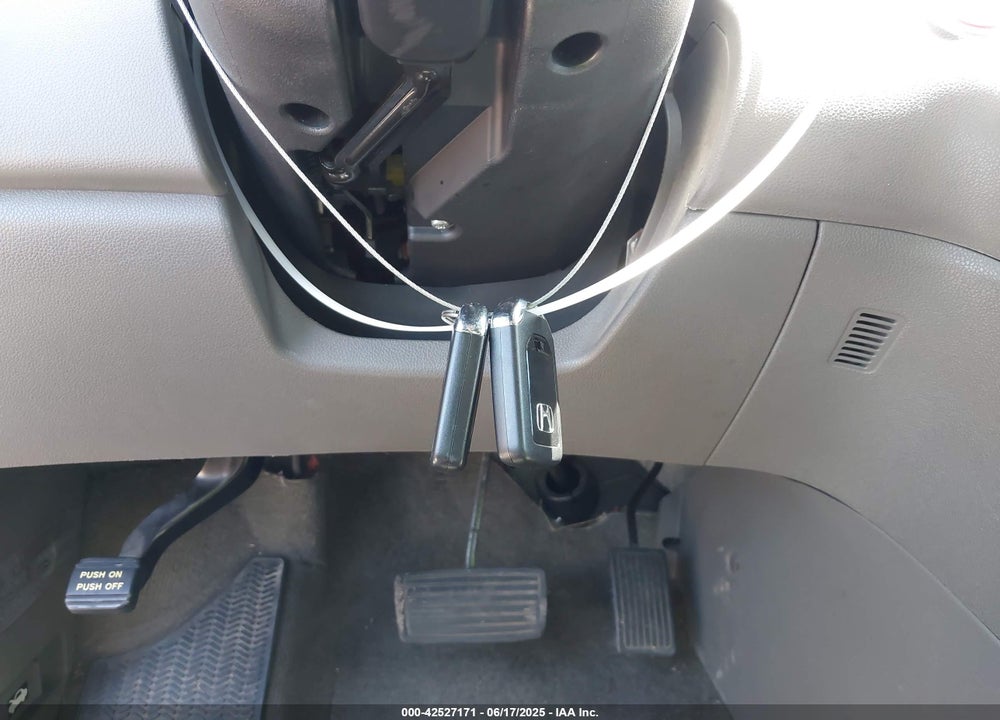 2016 HONDA ODYSSEY EX-L VIN: 5FNRL5H61GB030169