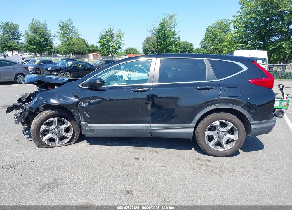 2017 HONDA CR-V VIN: 2HKRW2H85HH604833