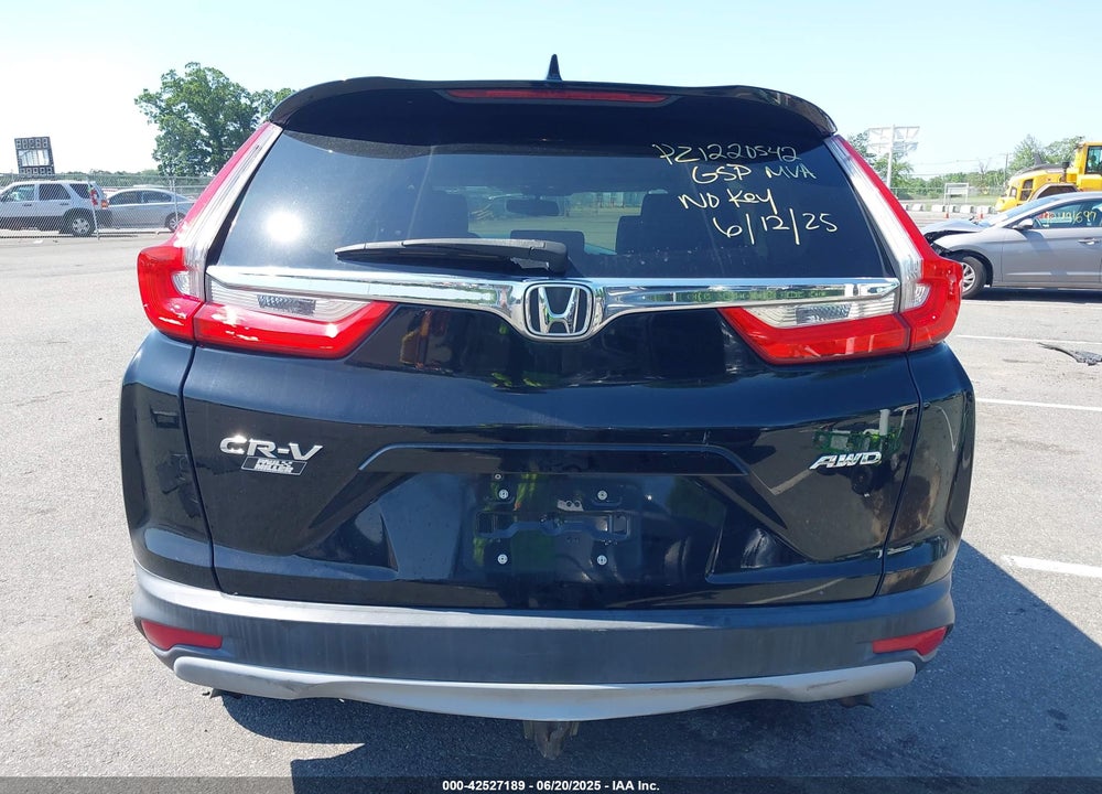 2017 HONDA CR-V VIN: 2HKRW2H85HH604833