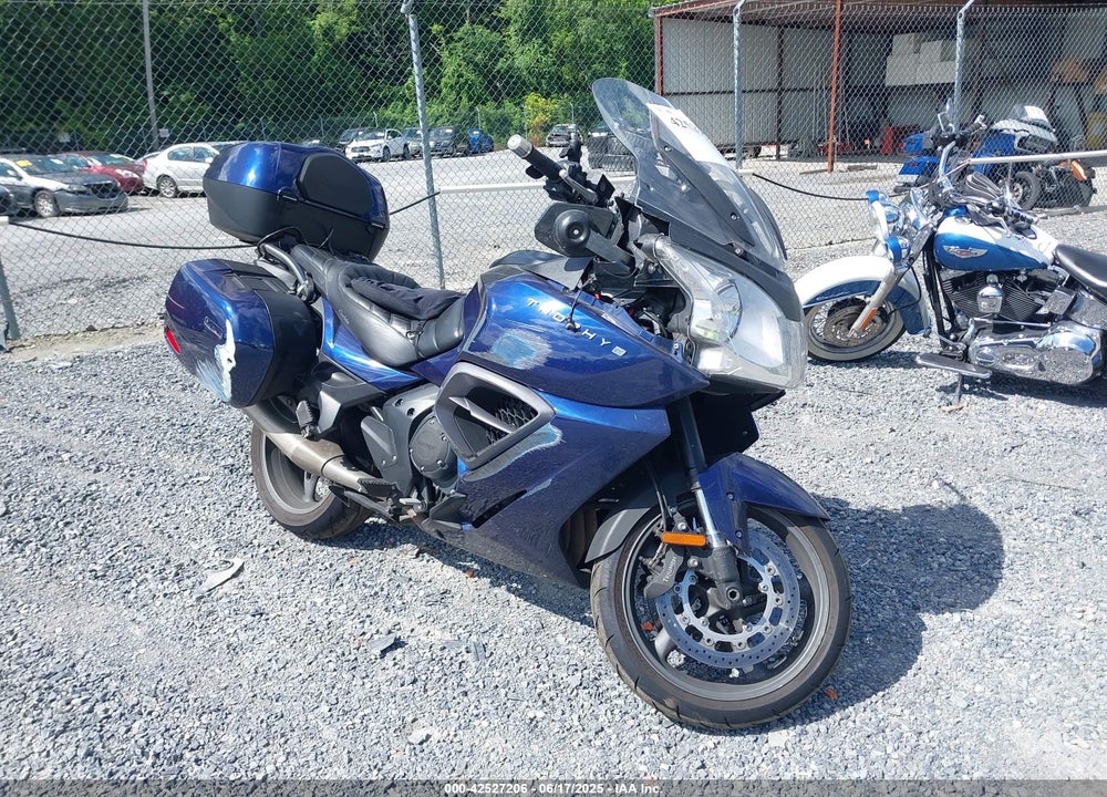 2013 TRIUMPH MOTORCYCLE TROPHY SE VIN: SMTH02XK7DJ572660