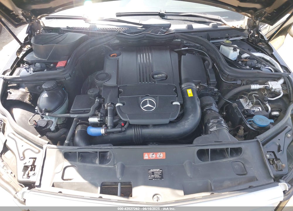 2012 MERCEDES-BENZ C 250 LUXURY/SPORT VIN: WDDGF4HBXCA713731