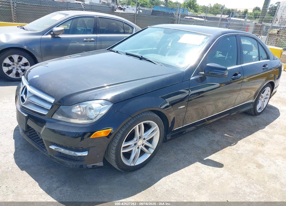 2012 MERCEDES-BENZ C 250 LUXURY/SPORT VIN: WDDGF4HBXCA713731