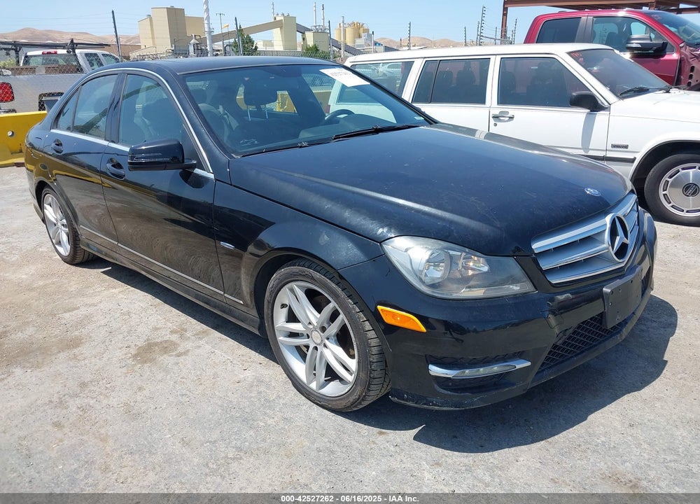 2012 MERCEDES-BENZ C 250 LUXURY/SPORT VIN: WDDGF4HBXCA713731