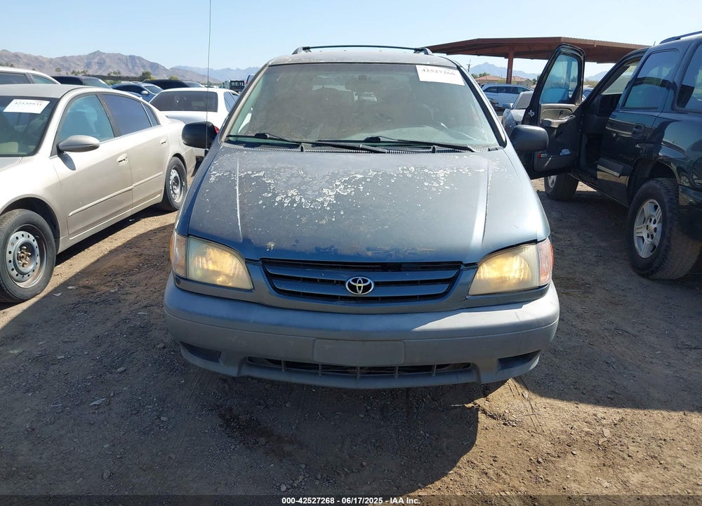2001 TOYOTA SIENNA LE VIN: 4T3ZF13C01U352803