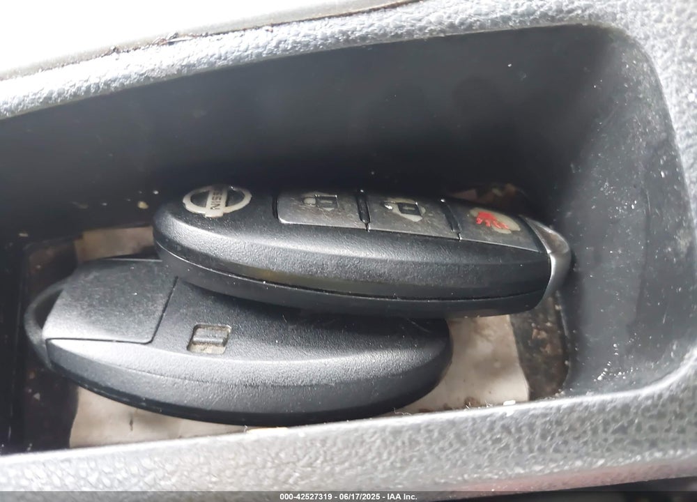 2013 NISSAN ROGUE VIN: JN8AS5MT7DW505234