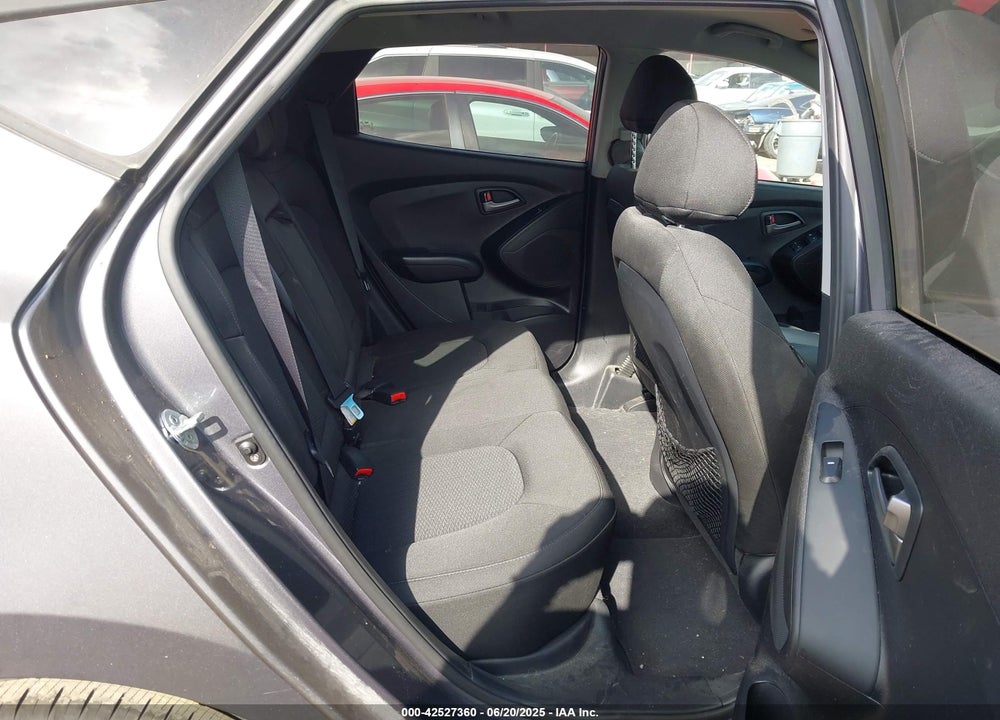 2015 HYUNDAI TUCSON VIN: KM8JT3AF2FU033949