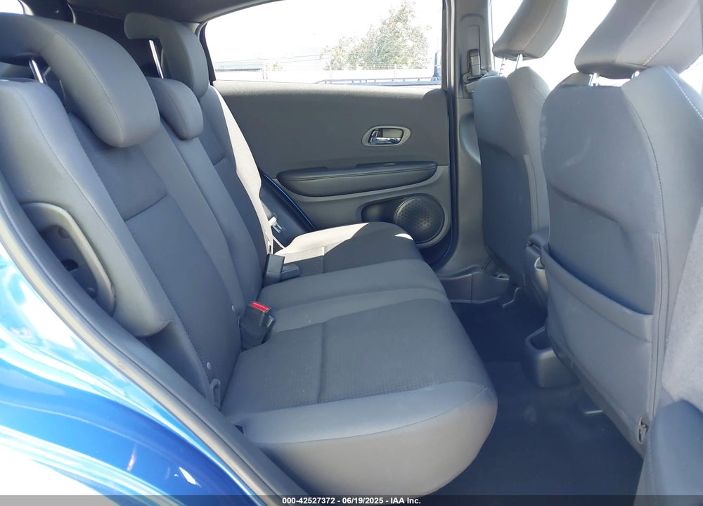 2022 HONDA HR-V VIN: 3CZRU5H15NM706580