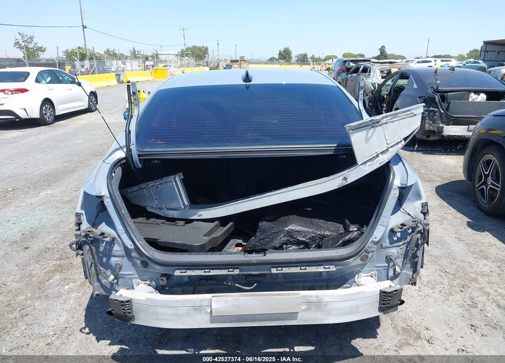 2022 HONDA ACCORD VIN: 1HGCV2F35NA001921