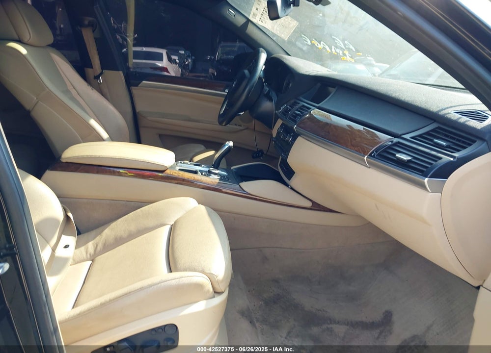 2011 BMW X6 VIN: 5UXFG8C56BLZ96741