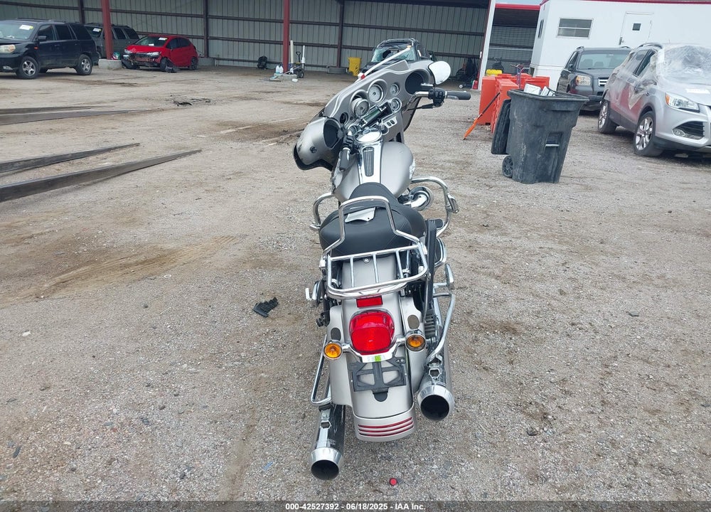 2007 HARLEY-DAVIDSON FLHX VIN: 1HD1KB41X7Y673840