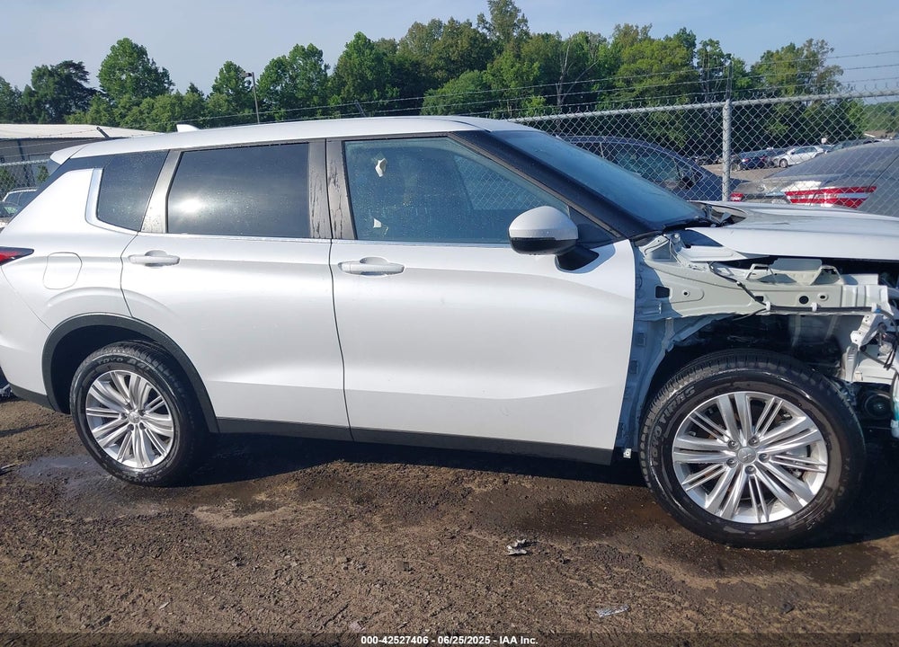 2024 MITSUBISHI OUTLANDER VIN: JA4J4UA83RZ055713