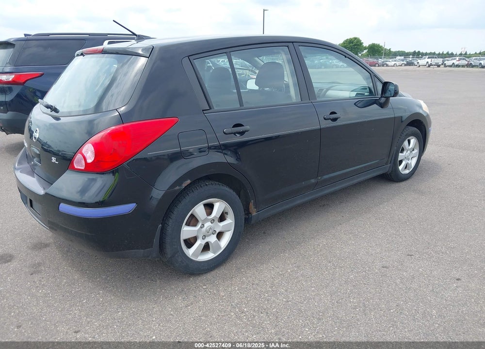 2008 NISSAN VERSA VIN: 3N1BC13E88L358395