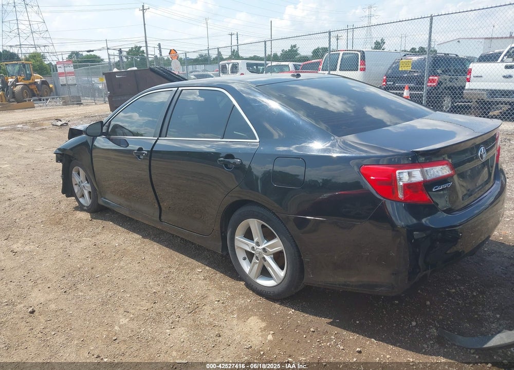 2013 TOYOTA CAMRY SE VIN: 4T1BF1FKXDU667304
