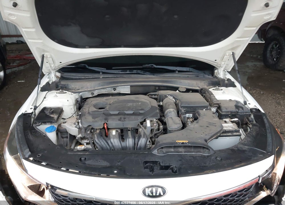 2016 KIA OPTIMA VIN: KNAGT4L38G5072898