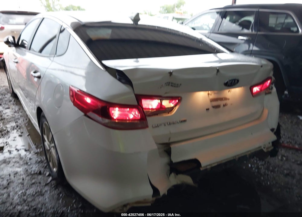 2016 KIA OPTIMA VIN: KNAGT4L38G5072898