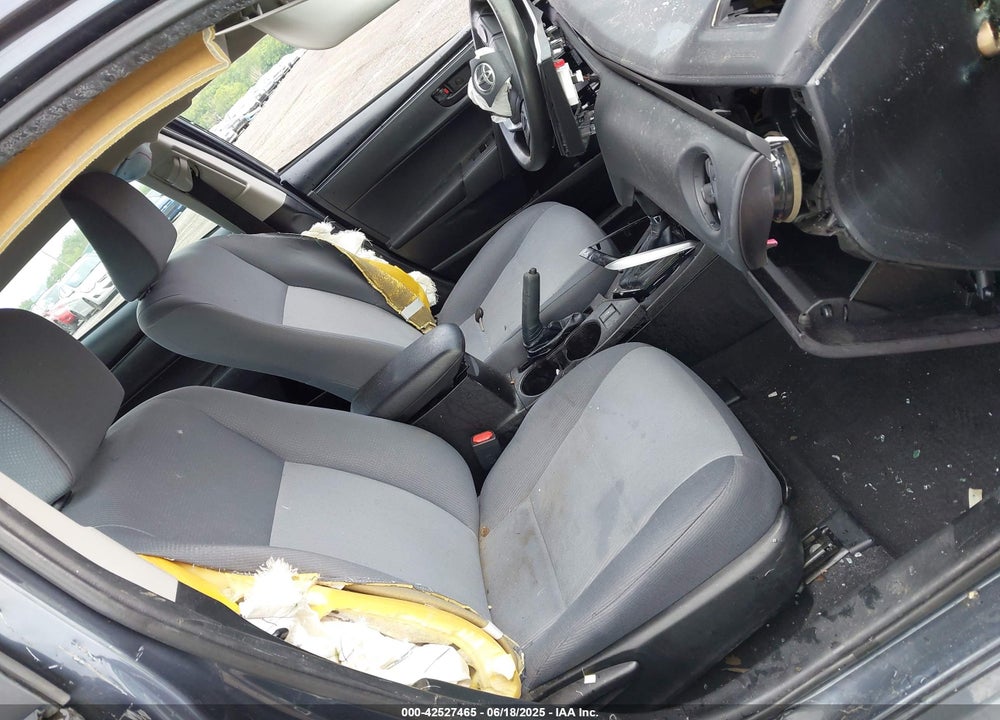 2018 TOYOTA COROLLA VIN: 5YFBURHE4JP823166
