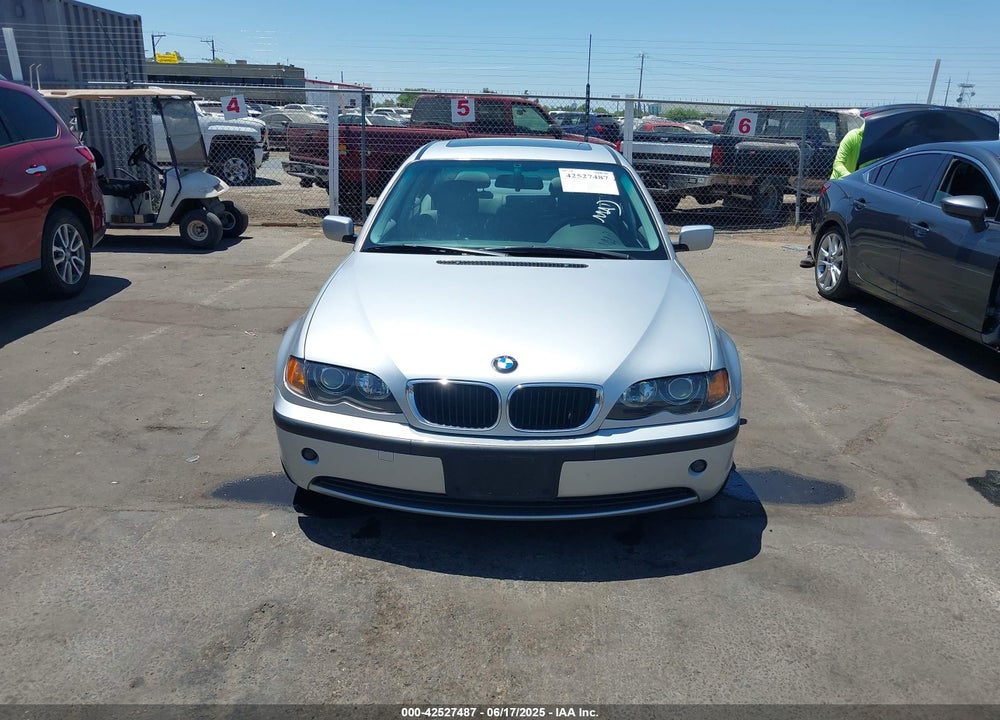 2002 BMW 325I VIN: WBAEV33412KL72751