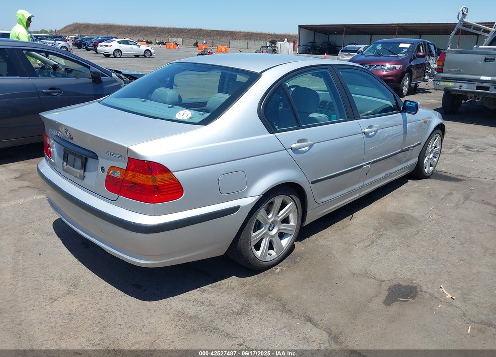2002 BMW 325I VIN: WBAEV33412KL72751