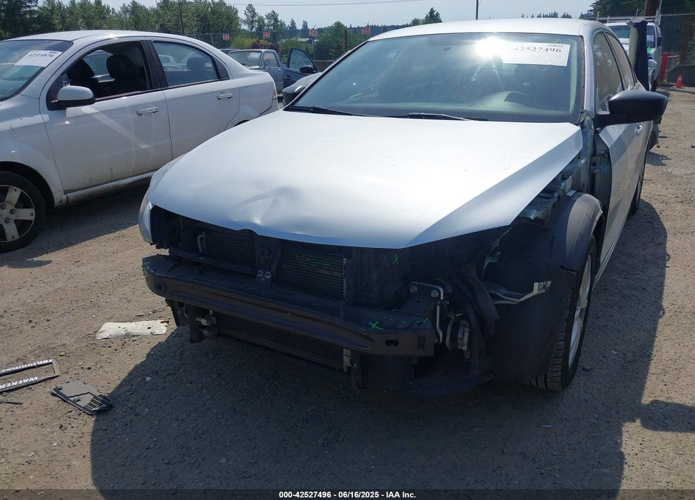 2015 VOLKSWAGEN JETTA 1.8T SE VIN: 3VWD17AJ0FM271660
