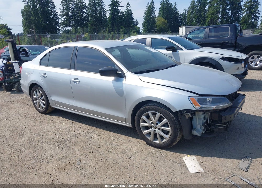 2015 VOLKSWAGEN JETTA 1.8T SE VIN: 3VWD17AJ0FM271660