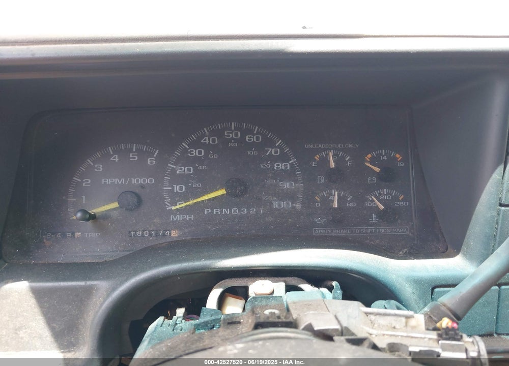 1998 GMC SIERRA 1500 SL WIDESIDE VIN: 1GTEC19R6WR516887