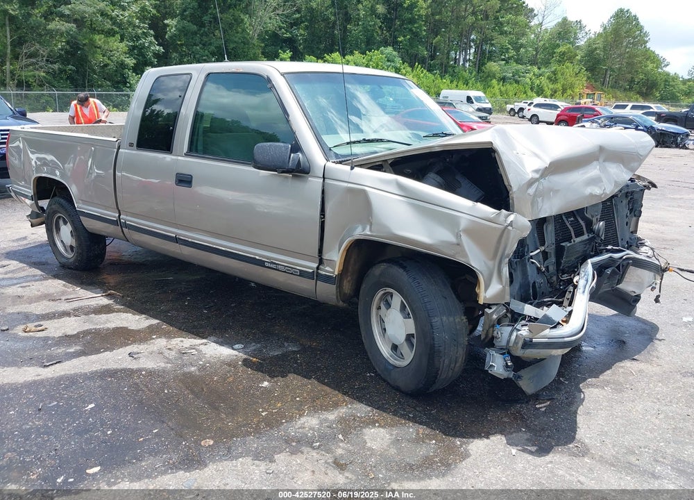 1998 GMC SIERRA 1500 SL WIDESIDE VIN: 1GTEC19R6WR516887