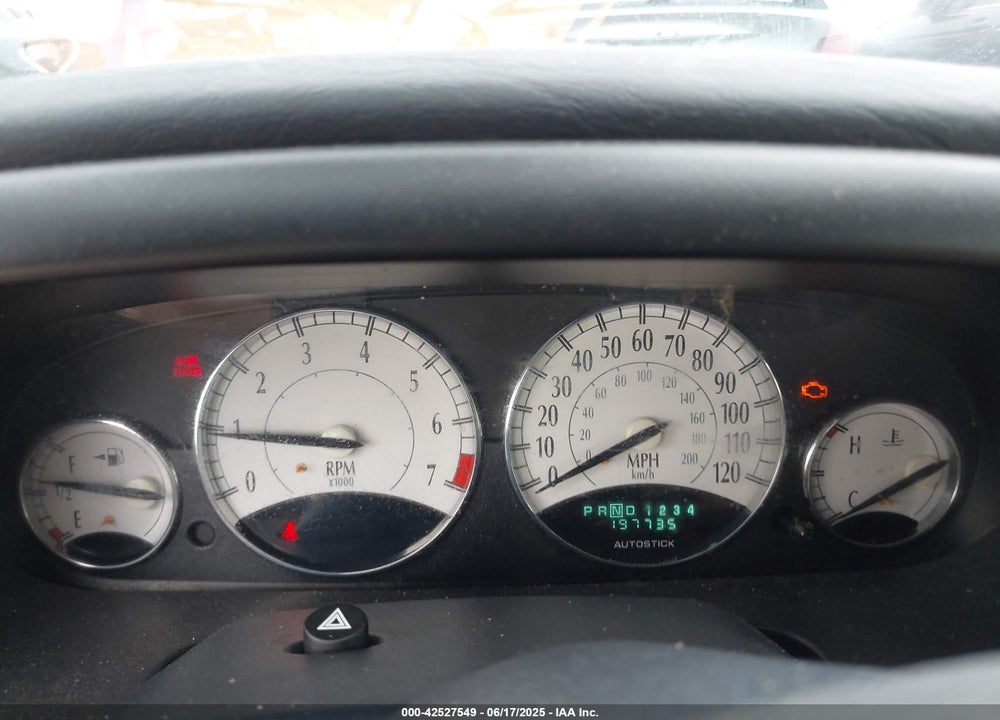 2002 CHRYSLER SEBRING LIMITED VIN: 1C3EL65R52N113685