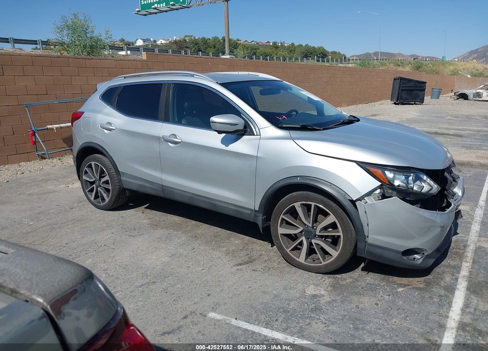2017 NISSAN ROGUE SPORT SL VIN: JN1BJ1CP3HW024759